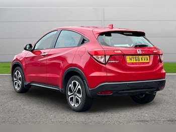 Used Honda HR-V 2018 for sale - 77552549: Photo