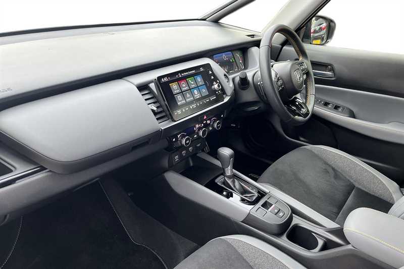 Used Honda Jazz for sale - 77256787: Photo 2