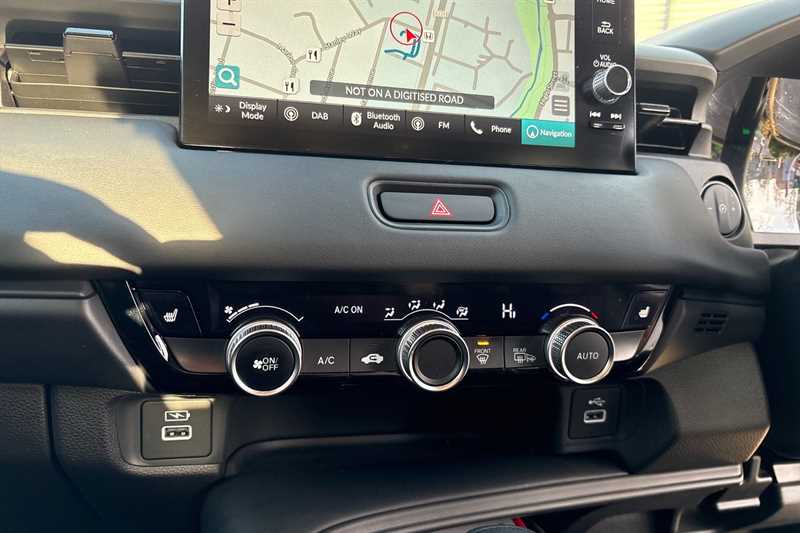 Used Honda HR-V 2024 for sale - 77638329: Photo 16