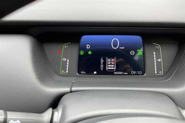 Used Honda Jazz 2024 for sale - 75698897: Photo 11