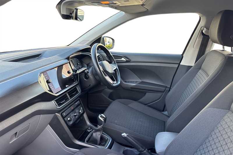 Used Volkswagen T-Cross 2021 for sale - 77795271: Photo 2