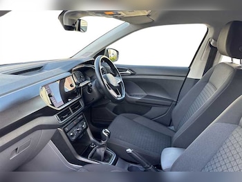 Used Volkswagen T-Cross 2021 for sale - 77795271: Photo