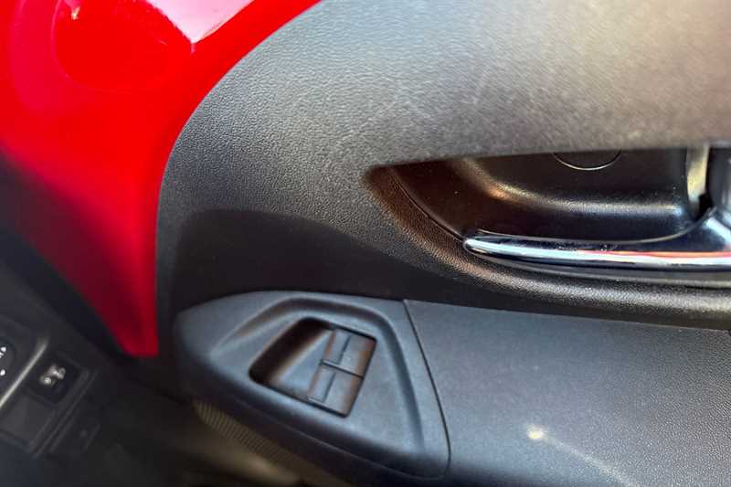 Used Toyota AYGO 2018 for sale - 77526325: Photo 18