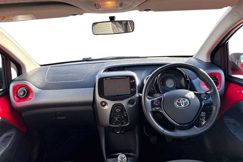 Used Toyota AYGO 2018 for sale - 77526325: Photo 4