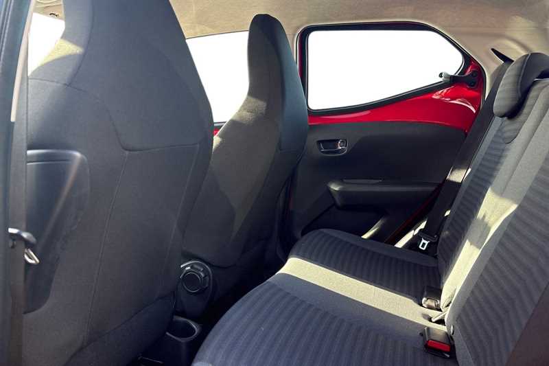 Used Toyota AYGO 2018 for sale - 77526325: Photo 8