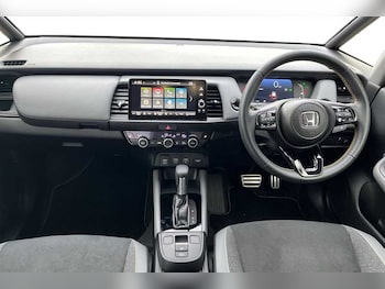 Used Honda Jazz 2024 for sale - 77397584: Photo