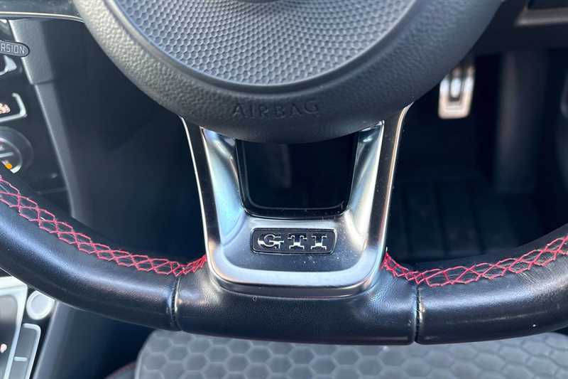 Used Volkswagen Golf 2020 for sale - 77526314: Photo 20