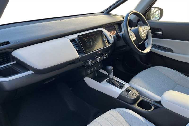 Used Honda Jazz 2022 for sale - 76648329: Photo 2