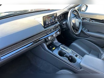 Used Honda Civic 2022 for sale - 76851388: Photo