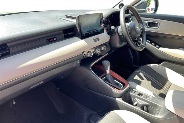 Used Honda HR-V 2024 for sale - 75464948: Photo 2