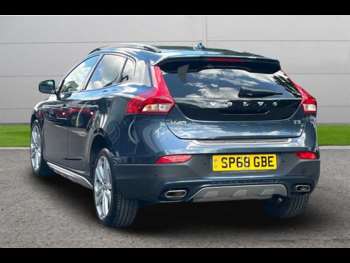 Used Volvo V40 2018 for sale - 75259471: Photo
