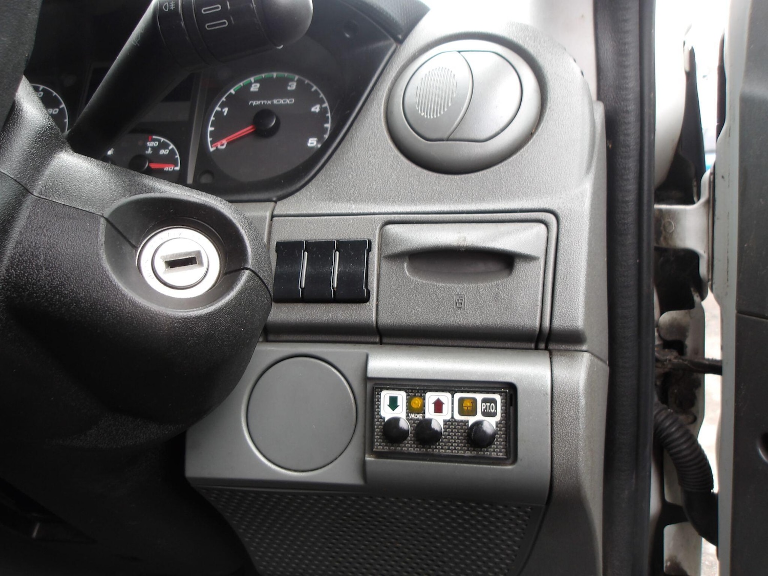 Used Iveco Daily 2014 for sale - 76613045: Photo 10