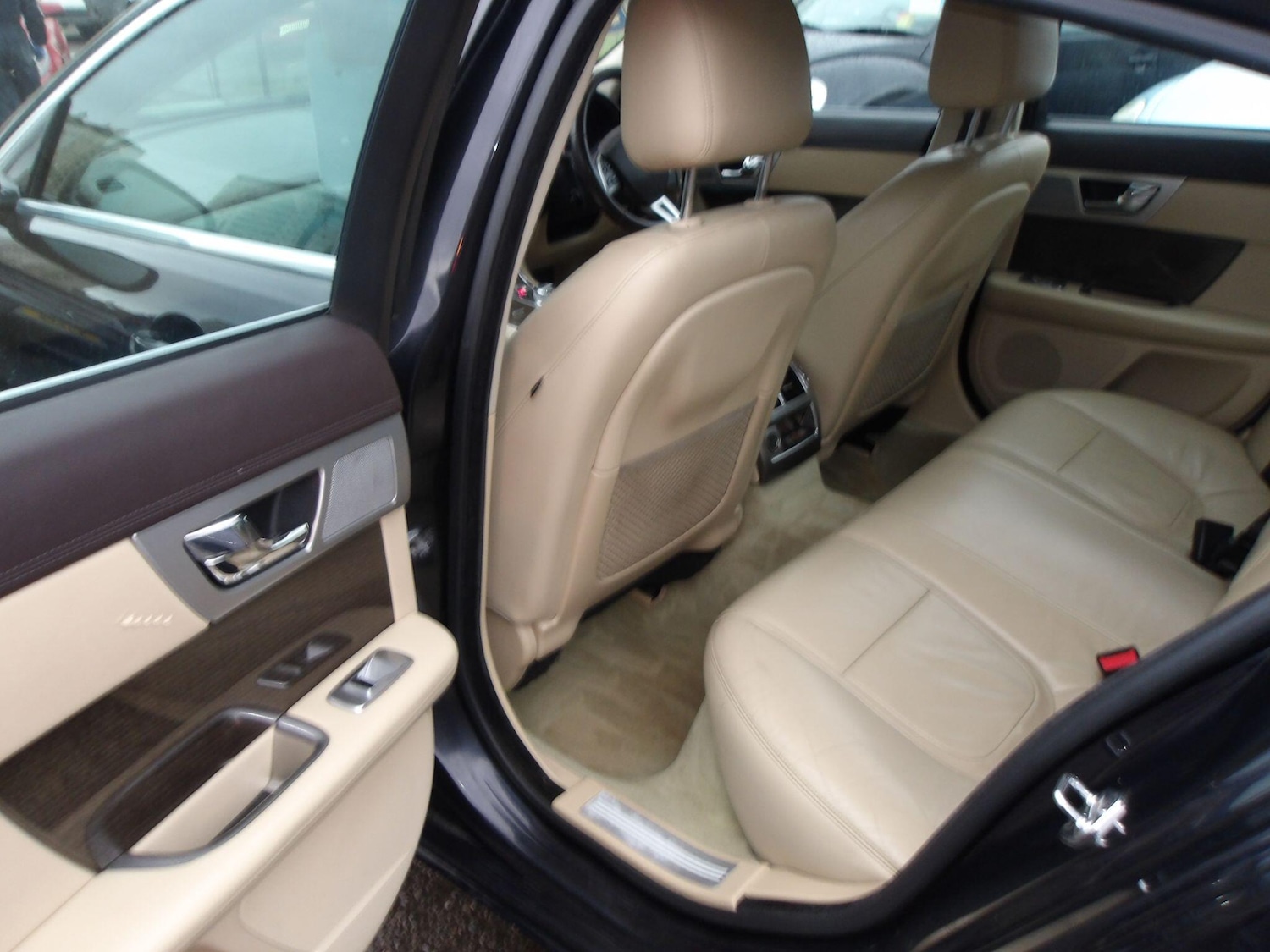 Used Jaguar XF 2013 for sale - 76886976: Photo 20