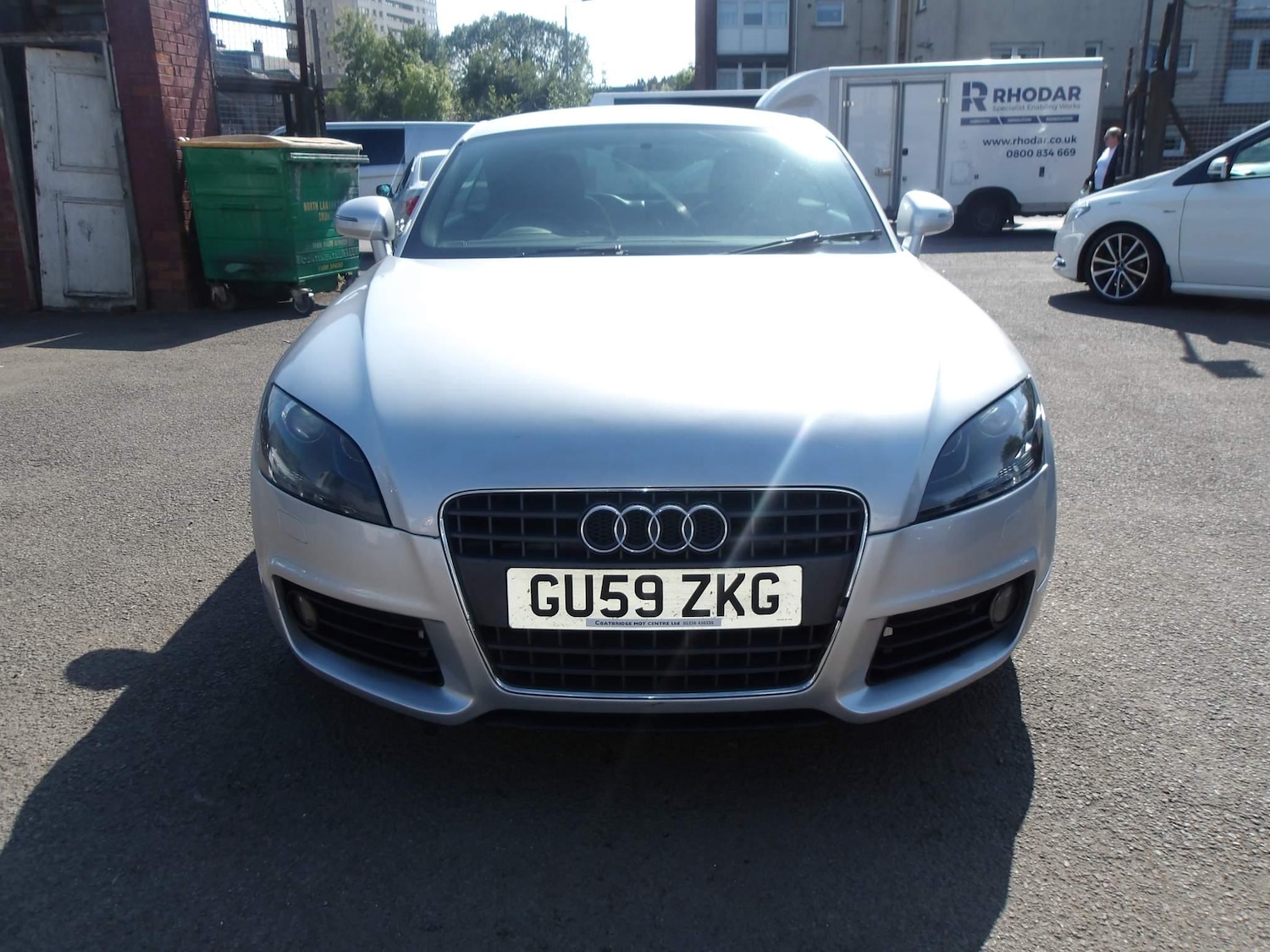 Used Audi TT 2009 for sale - 76613314: Photo 2