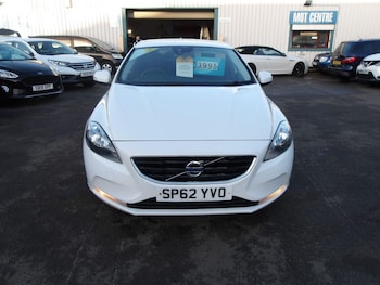 Used Volvo V40 2012 for sale - 77049981: Photo