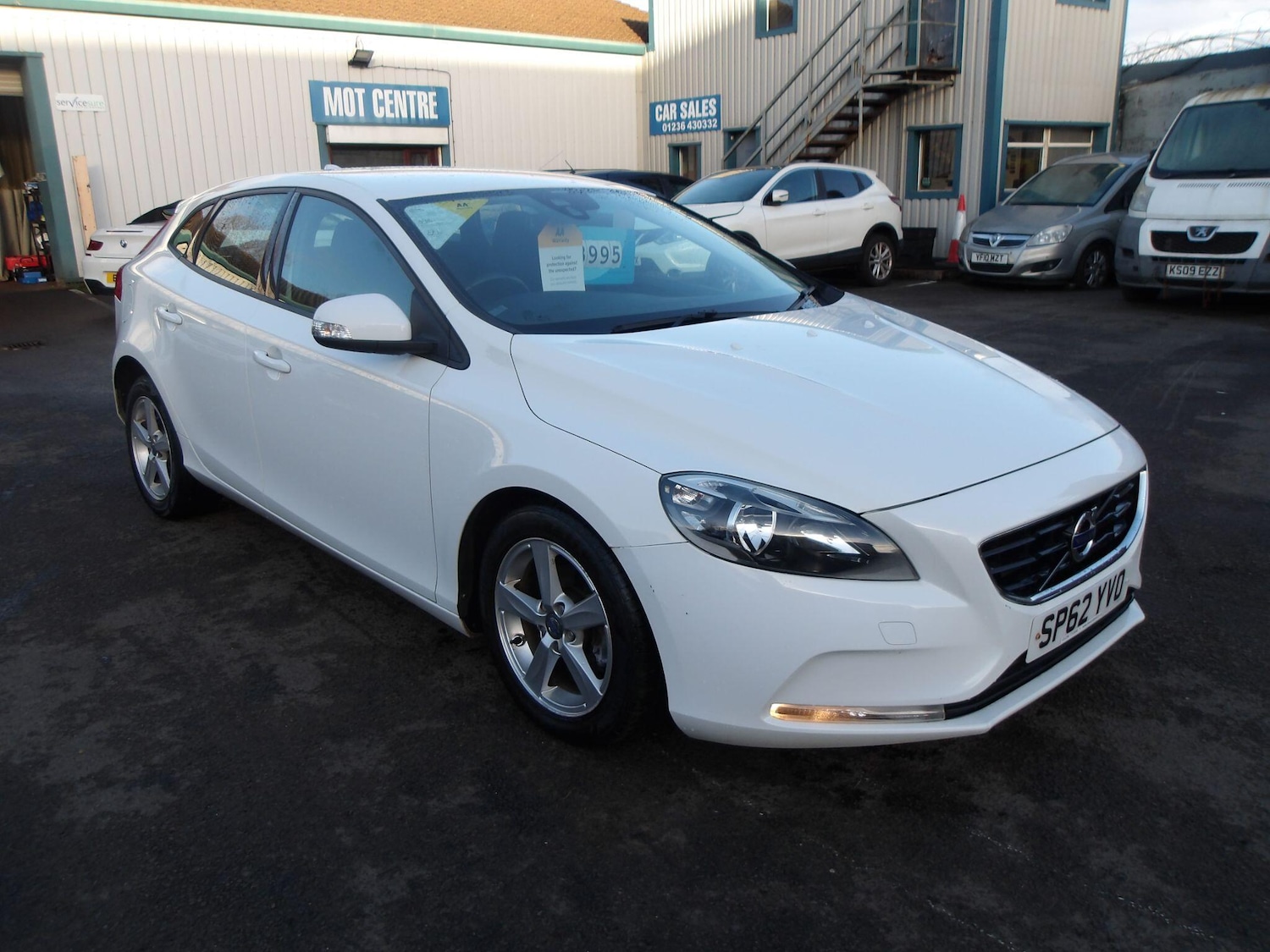 Used Volvo V40 2012 for sale - 77049981: Photo 6