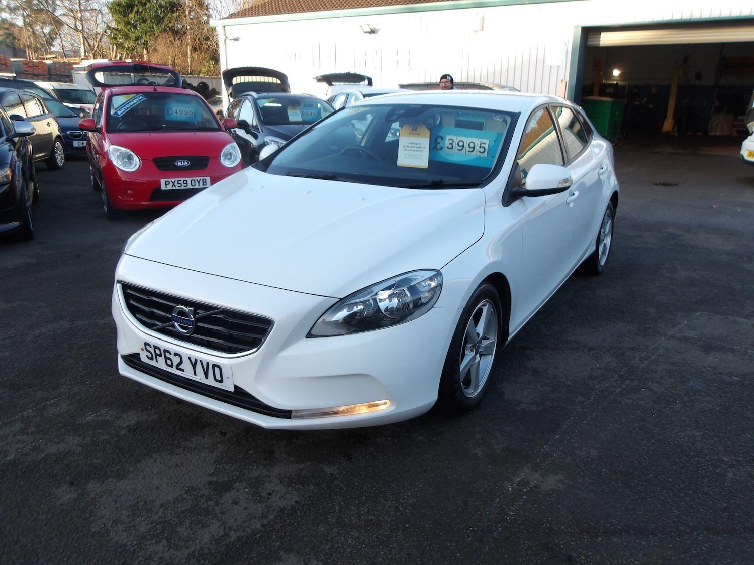 Used Volvo V40 2012 for sale - 77049981: Photo 8