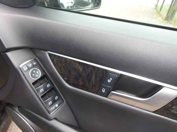 Used Mercedes-Benz C Class 2011 for sale - 76295275: Photo 25