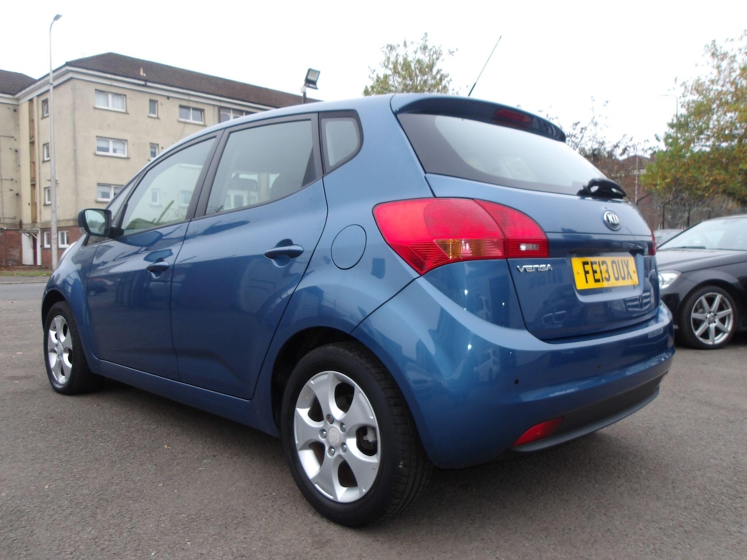 Used Kia Venga 2013 for sale - 76613054: Photo 3