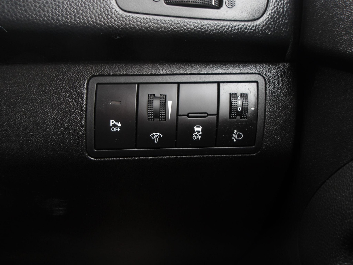 Used Kia Venga 2013 for sale - 76613054: Photo 34