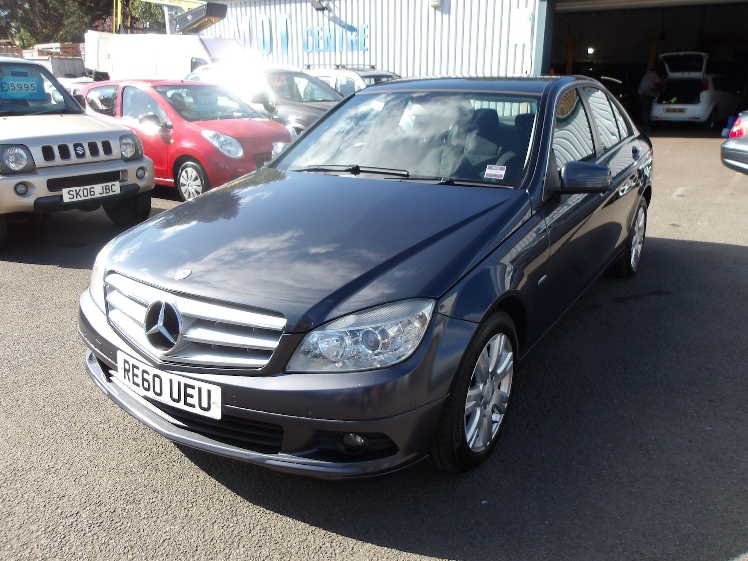 Used Mercedes-Benz C Class 2010 for sale - 76612750: Photo 11