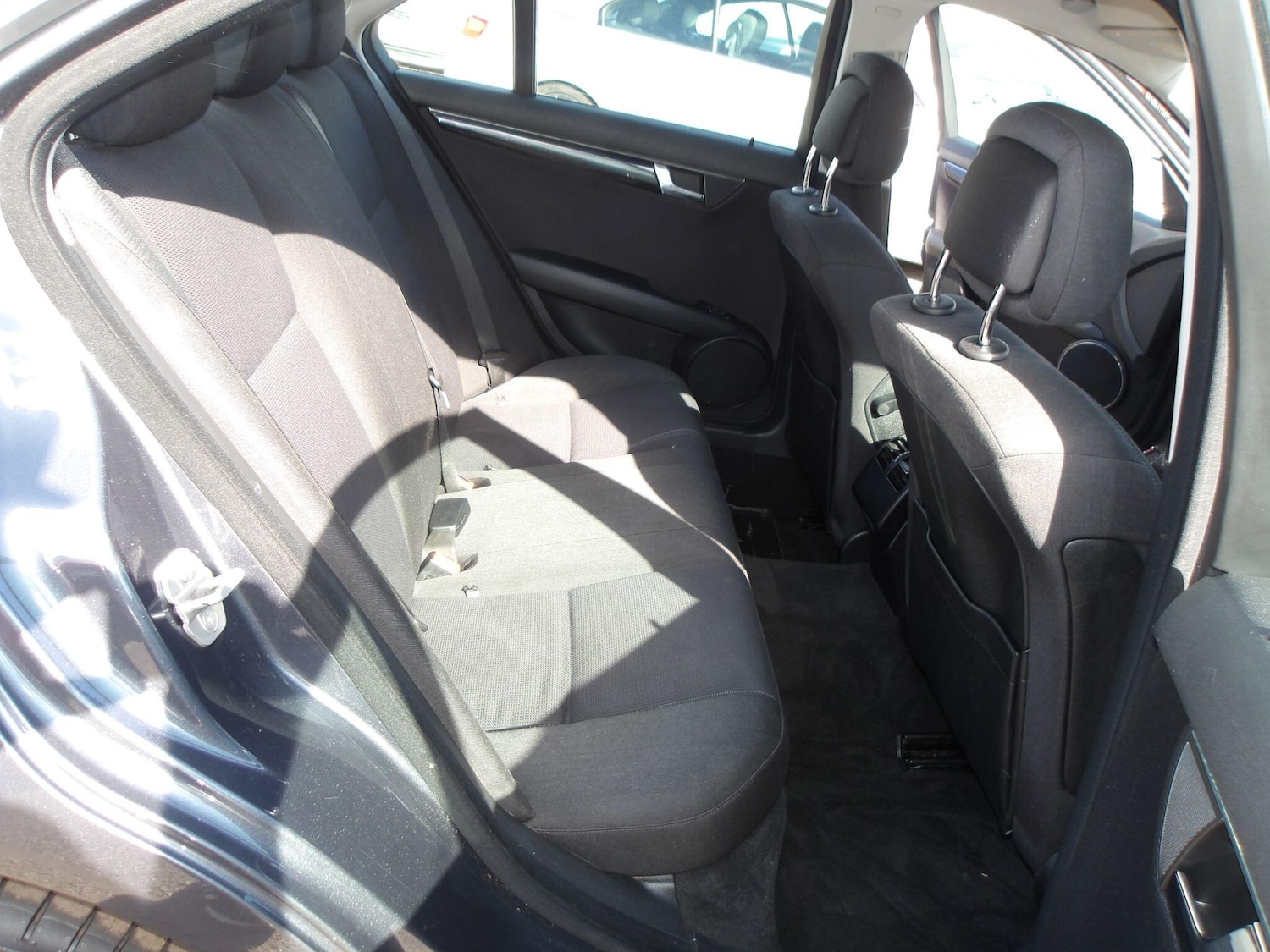 Used Mercedes-Benz C Class 2010 for sale - 76612750: Photo 19