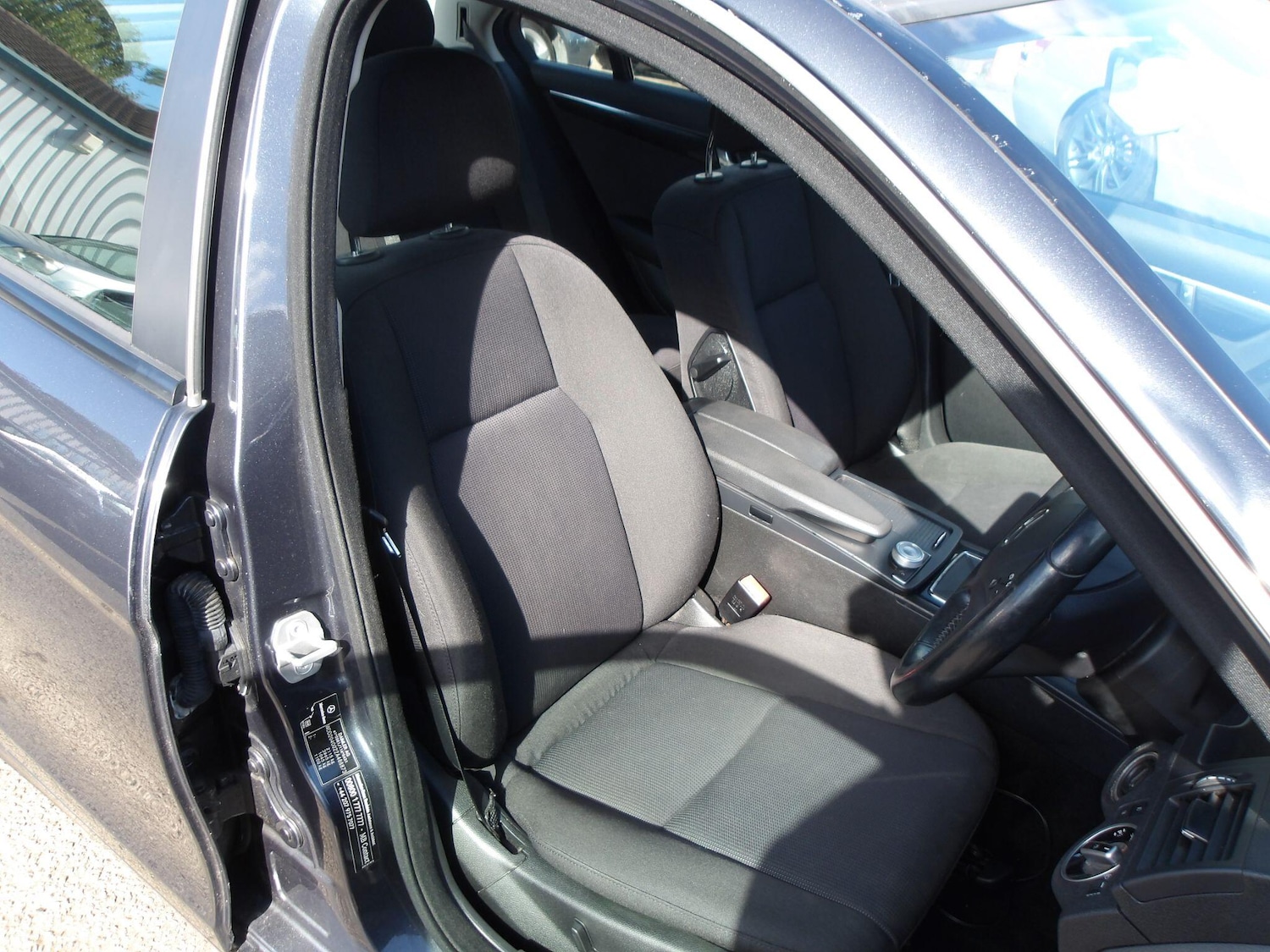 Used Mercedes-Benz C Class 2010 for sale - 76612750: Photo 22