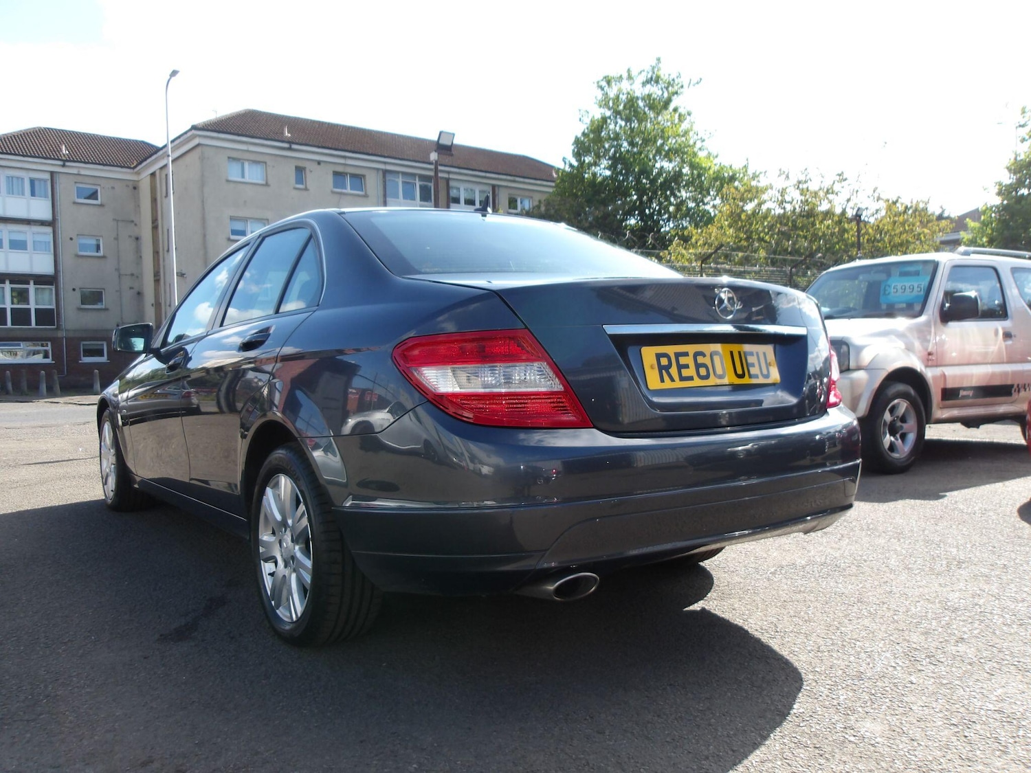 Used Mercedes-Benz C Class 2010 for sale - 76612750: Photo 3