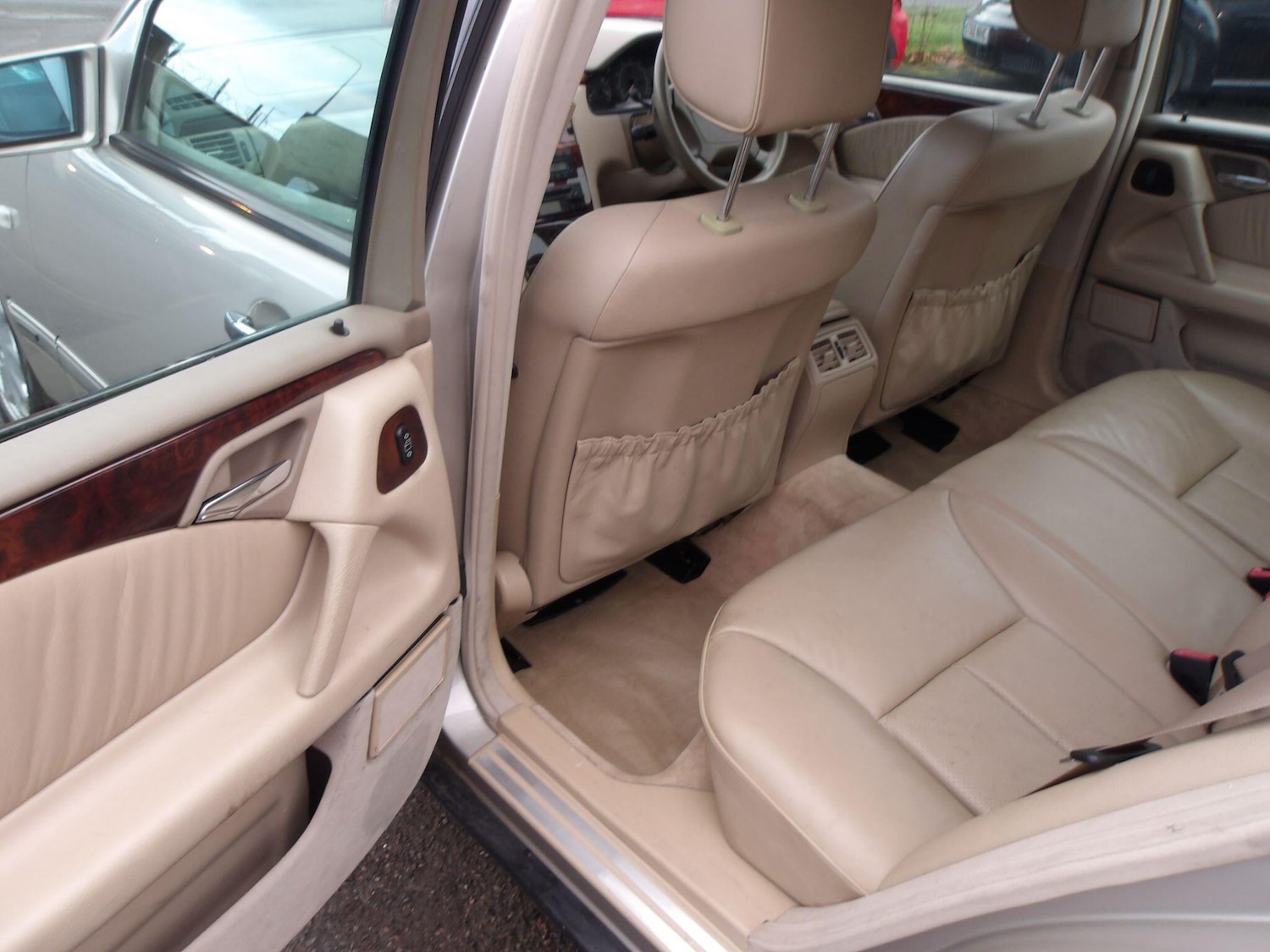 Used Mercedes-Benz E Class 1998 for sale - 76832300: Photo 18