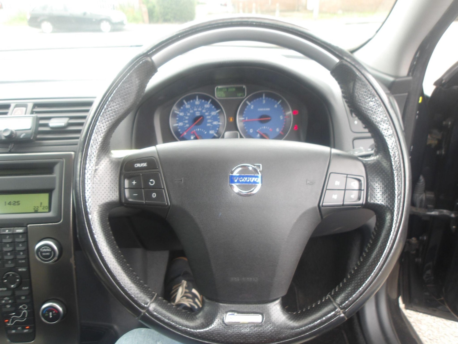Vehicle 28