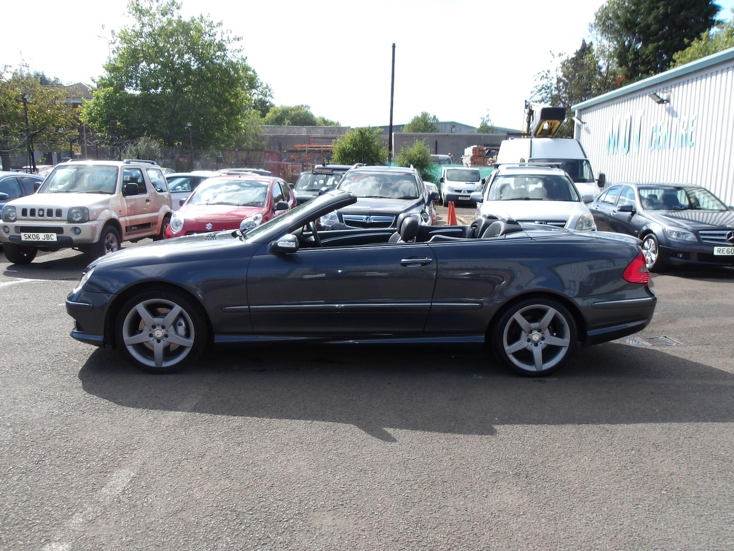 Used Mercedes-Benz CLK 2009 for sale - 76612770: Photo 12