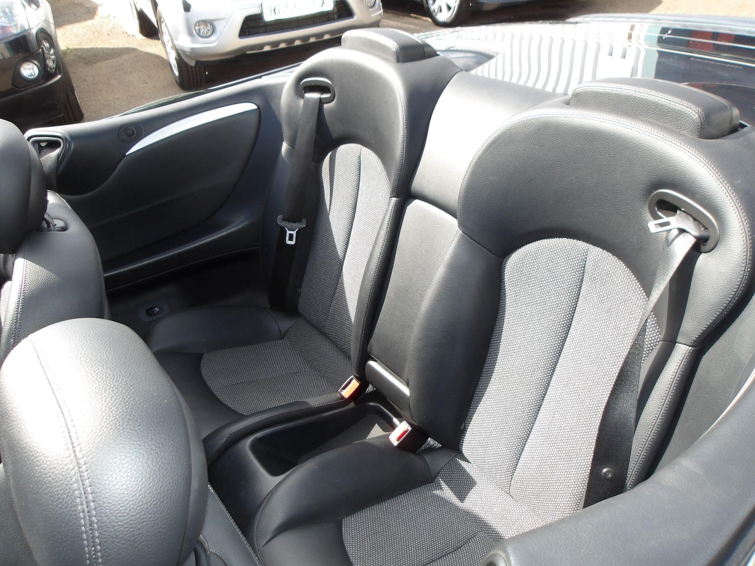 Used Mercedes-Benz CLK 2009 for sale - 76612770: Photo 23