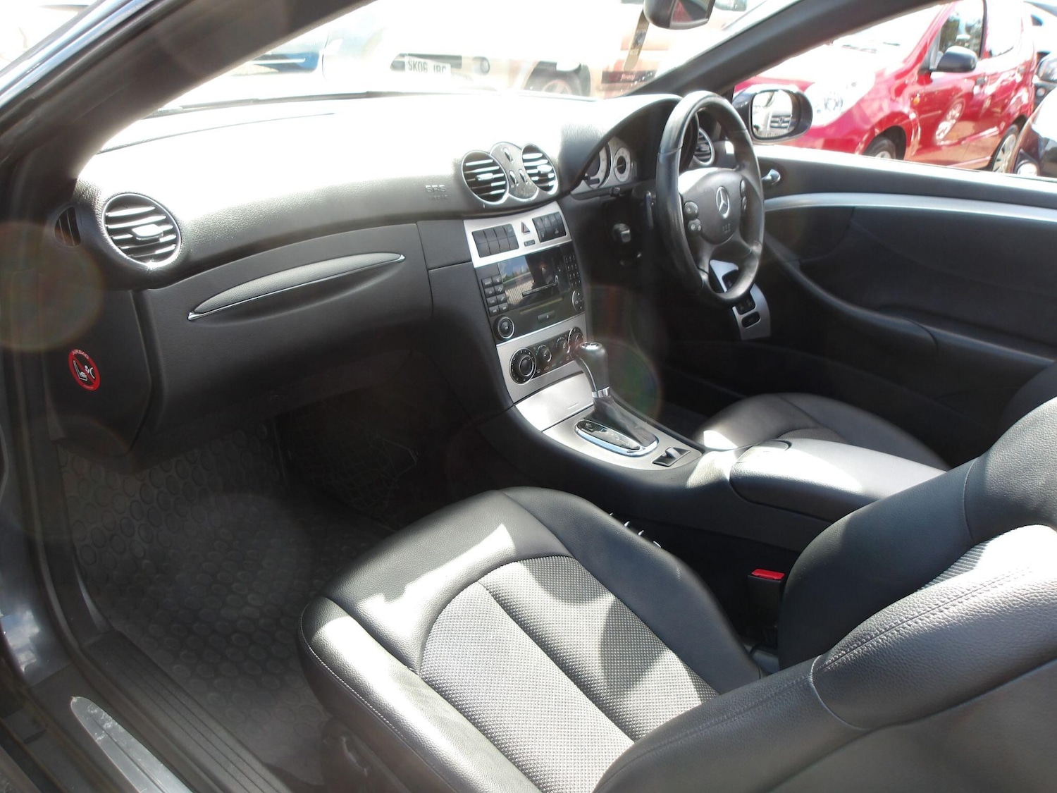Used Mercedes-Benz CLK 2009 for sale - 76612770: Photo 24
