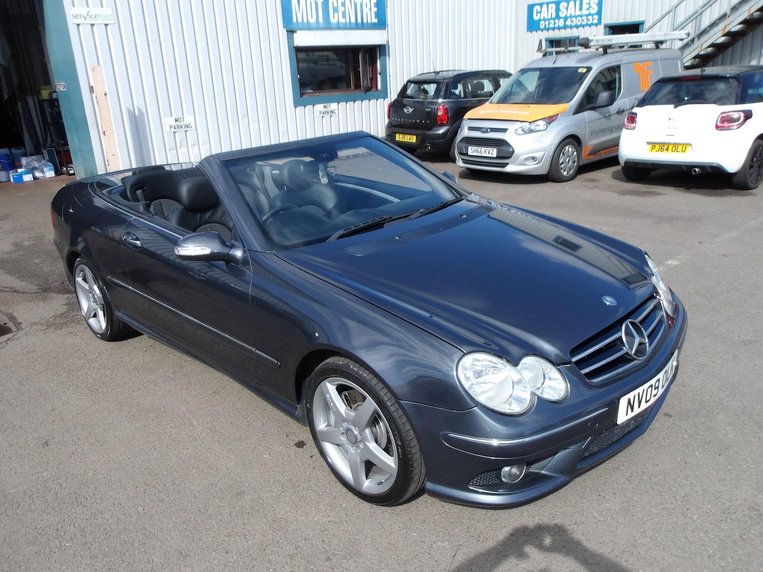 Used Mercedes-Benz CLK 2009 for sale - 76612770: Photo 5