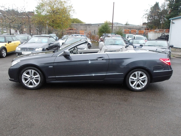 Used Mercedes-Benz E Class 2012 for sale - 76337818: Photo 12