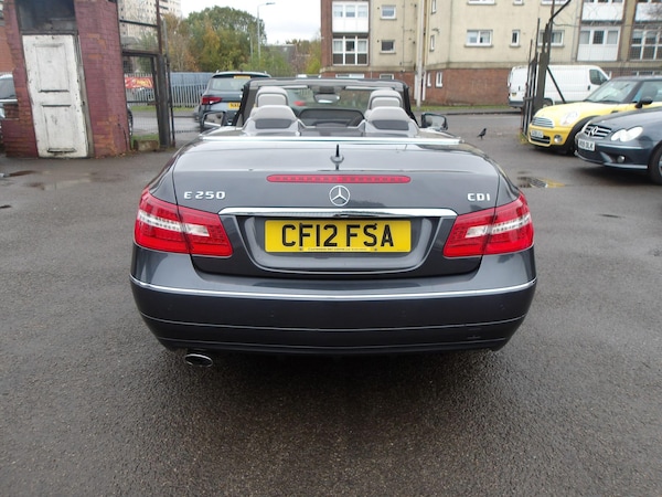 Used Mercedes-Benz E Class 2012 for sale - 76337818: Photo 14