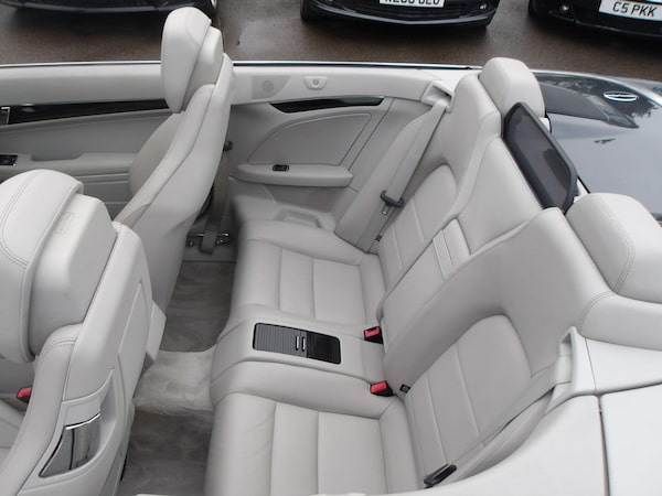 Used Mercedes-Benz E Class 2012 for sale - 76337818: Photo 19