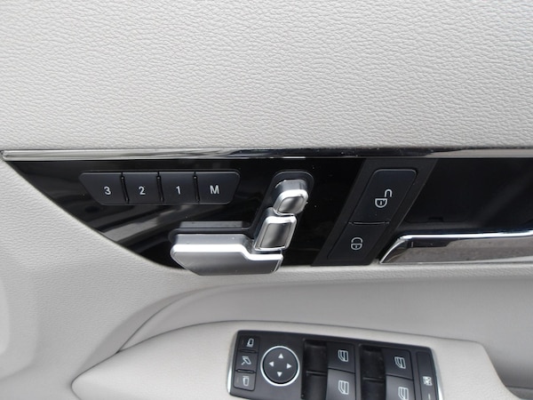 Used Mercedes-Benz E Class 2012 for sale - 76337818: Photo 26