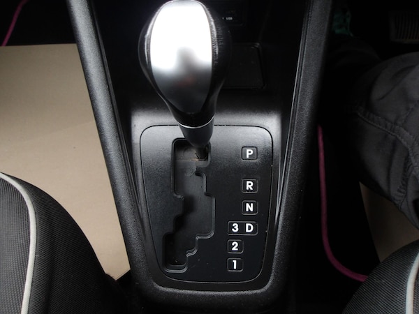 Used Kia Venga 2013 for sale - 76295760: Photo 30