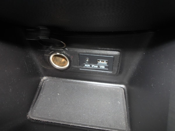 Used Kia Venga 2013 for sale - 76295760: Photo 31