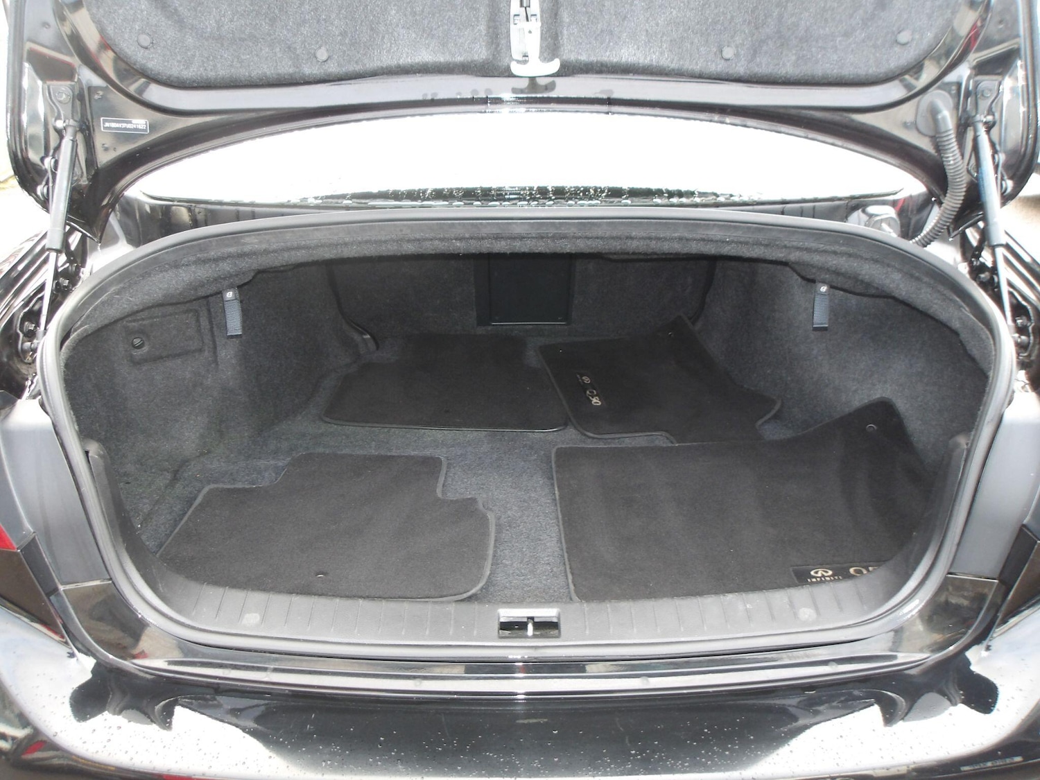 Used Infiniti Q50 2017 for sale - 77040935: Photo 17