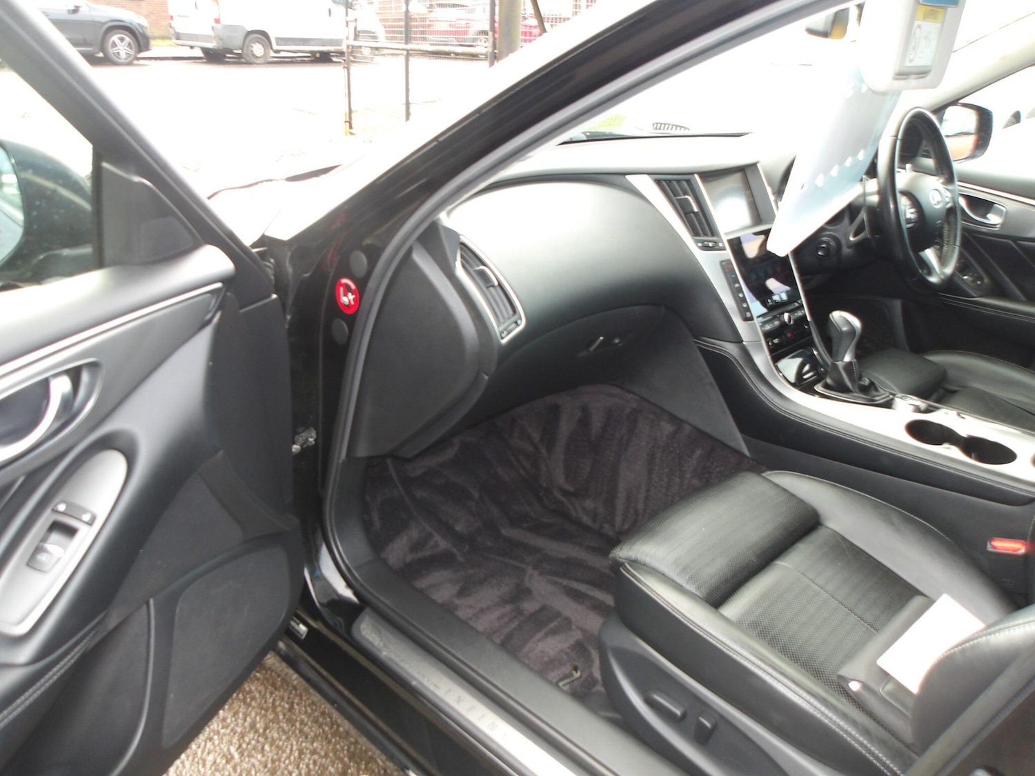 Used Infiniti Q50 2017 for sale - 77040935: Photo 23