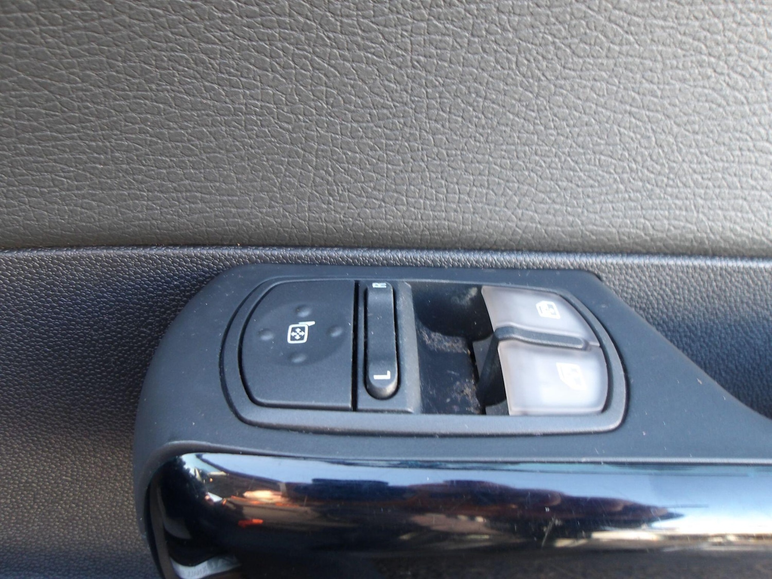 Used Vauxhall Corsa for sale - 76612850: Photo 30