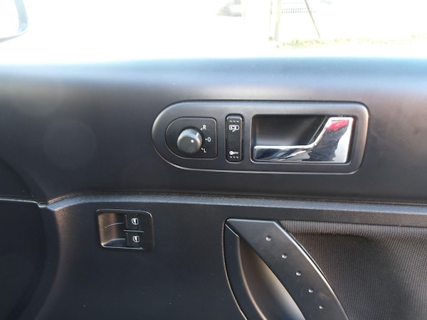 Used Volkswagen Beetle 2011 for sale - 76238655: Photo 23