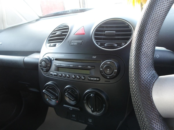 Used Volkswagen Beetle 2011 for sale - 76238655: Photo 26