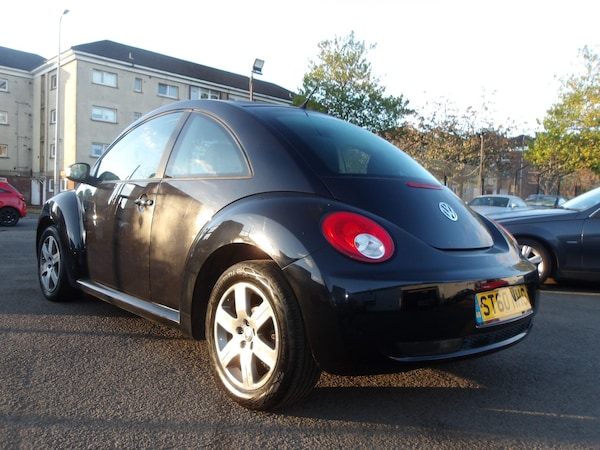 Used Volkswagen Beetle 2011 for sale - 76238655: Photo 3