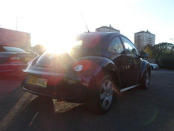 Used Volkswagen Beetle 2011 for sale - 76238655: Photo