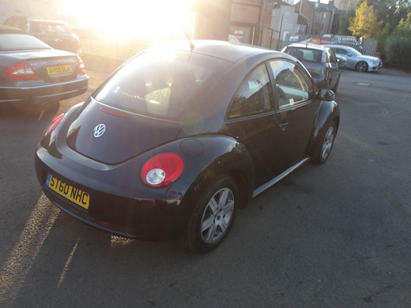 Used Volkswagen Beetle 2011 for sale - 76238655: Photo 8