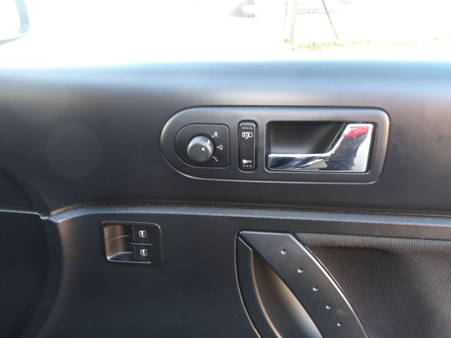 Used Volkswagen Beetle 2011 for sale - 76995658: Photo 23