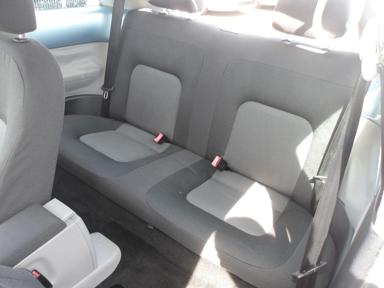 Used Volkswagen Beetle 2005 for sale - 76613353: Photo 19